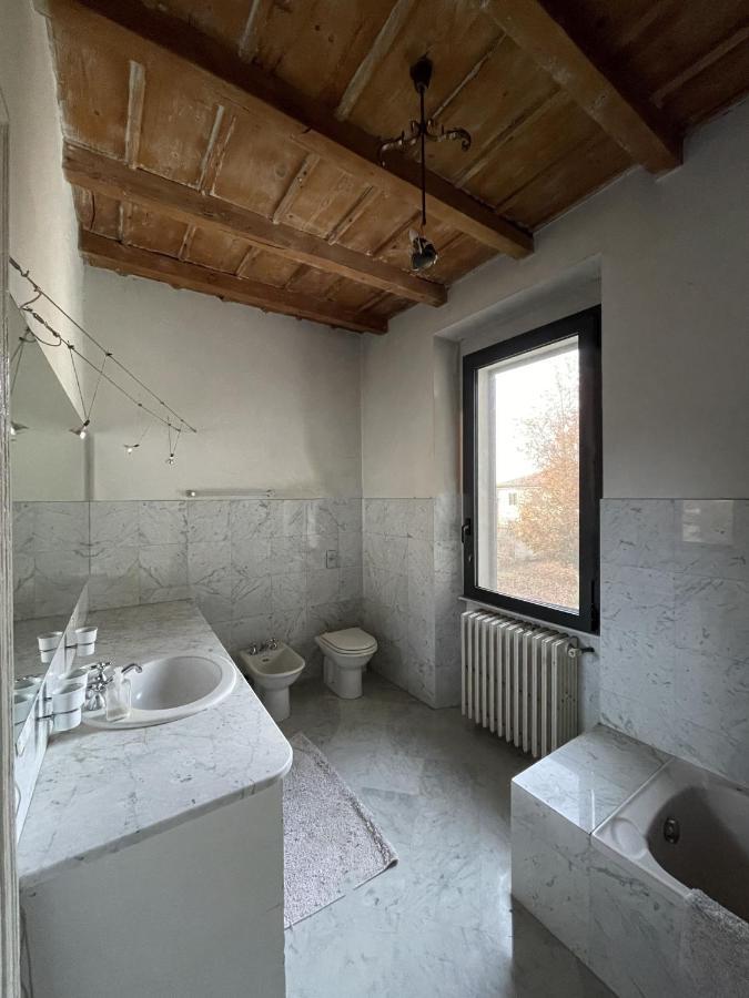 Вилла Affascinante Casale Brambilla Vicino Pavia San Zenone al Po Экстерьер фото