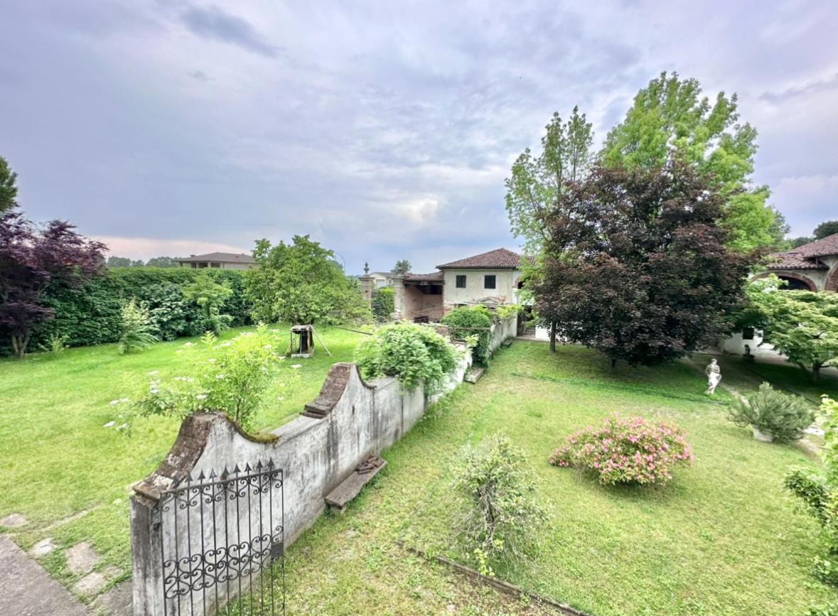 Вилла Affascinante Casale Brambilla Vicino Pavia San Zenone al Po Экстерьер фото